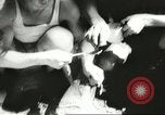 Image des soldats australiens dans la jungle Kokoda Nouvelle Guinée, 1942, de la seconde 10 séquences d'archives historiques vidéo 65675059614