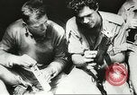 Image des soldats australiens dans la jungle Kokoda Nouvelle Guinée, 1942, de la seconde 19 séquences d'archives historiques vidéo 65675059614