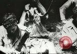 Image des soldats australiens dans la jungle Kokoda Nouvelle Guinée, 1942, de la seconde 23 séquences d'archives historiques vidéo 65675059614