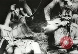Image des soldats australiens dans la jungle Kokoda Nouvelle Guinée, 1942, de la seconde 26 séquences d'archives historiques vidéo 65675059614