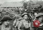 Image des soldats australiens dans la jungle Kokoda Nouvelle Guinée, 1942, de la seconde 30 séquences d'archives historiques vidéo 65675059614