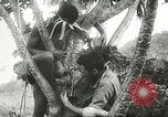 Image des soldats australiens dans la jungle Kokoda Nouvelle Guinée, 1942, de la seconde 44 séquences d'archives historiques vidéo 65675059614
