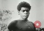 Image Australien blessé soldats au front pendant Seconde Guerre Mondiale Kokoda Nouvelle Guinée, 1942, de la seconde 25 séquences d'archives historiques vidéo 65675059615