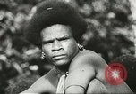 Image Australien blessé soldats au front pendant Seconde Guerre Mondiale Kokoda Nouvelle Guinée, 1942, de la seconde 31 séquences d'archives historiques vidéo 65675059615