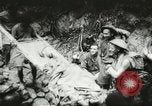 Image Australien blessé soldats au front pendant Seconde Guerre Mondiale Kokoda Nouvelle Guinée, 1942, de la seconde 42 séquences d'archives historiques vidéo 65675059615