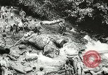 Image Australien blessé soldats au front pendant Seconde Guerre Mondiale Kokoda Nouvelle Guinée, 1942, de la seconde 50 séquences d'archives historiques vidéo 65675059615
