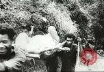 Image Australien blessé soldats au front pendant Seconde Guerre Mondiale Kokoda Nouvelle Guinée, 1942, de la seconde 60 séquences d'archives historiques vidéo 65675059615