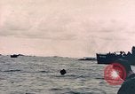 Standbild Vereinigten Staaten Marines Peleliu Palau Inseln, 1944, aus Sekunde 9 historischem Filmmaterial Videoclip 65675059646