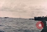 Standbild Vereinigten Staaten Marines Peleliu Palau Inseln, 1944, aus Sekunde 10 historischem Filmmaterial Videoclip 65675059646