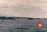 Standbild Vereinigten Staaten Marines Peleliu Palau Inseln, 1944, aus Sekunde 15 historischem Filmmaterial Videoclip 65675059646