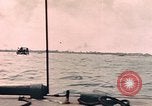 Standbild Vereinigten Staaten Marines Peleliu Palau Inseln, 1944, aus Sekunde 32 historischem Filmmaterial Videoclip 65675059646