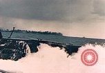 Standbild Vereinigten Staaten Marines Peleliu Palau Inseln, 1944, aus Sekunde 44 historischem Filmmaterial Videoclip 65675059646