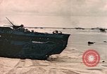Standbild Vereinigten Staaten Marines Peleliu Palau Inseln, 1944, aus Sekunde 56 historischem Filmmaterial Videoclip 65675059646