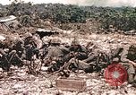 Standbild Vereinigten Staaten Marines Peleliu Palau Inseln, 1945, aus Sekunde 9 historischem Filmmaterial Videoclip 65675059647