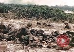 Standbild Vereinigten Staaten Marines Peleliu Palau Inseln, 1945, aus Sekunde 12 historischem Filmmaterial Videoclip 65675059647