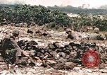 Standbild Vereinigten Staaten Marines Peleliu Palau Inseln, 1945, aus Sekunde 13 historischem Filmmaterial Videoclip 65675059647