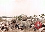 Standbild Vereinigten Staaten Marines Peleliu Palau Inseln, 1945, aus Sekunde 29 historischem Filmmaterial Videoclip 65675059647