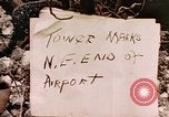 Standbild Vereinigten Staaten Marines Peleliu Palau Inseln, 1945, aus Sekunde 32 historischem Filmmaterial Videoclip 65675059647