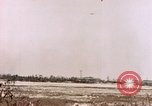 Standbild Vereinigten Staaten Marines Peleliu Palau Inseln, 1945, aus Sekunde 41 historischem Filmmaterial Videoclip 65675059647
