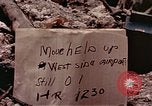 Standbild Vereinigten Staaten Marines Peleliu Palau Inseln, 1945, aus Sekunde 54 historischem Filmmaterial Videoclip 65675059647