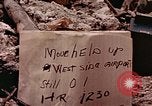 Standbild Vereinigten Staaten Marines Peleliu Palau Inseln, 1945, aus Sekunde 59 historischem Filmmaterial Videoclip 65675059647