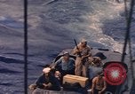 Standbild Segler in Higgins Boot von USS Cambria Pazifik, 1944, aus Sekunde 22 historischem Filmmaterial Videoclip 65675059653