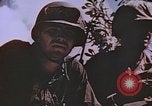 Standbild Vereinigten Staaten Marines im Kampf auf Saipan Saipan Nördliche Marianen, 1944, aus Sekunde 46 historischem Filmmaterial Videoclip 65675059655