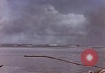 Standbild Vereinigten Staaten Marines im Kampf auf Saipan Saipan Nördliche Marianen, 1944, aus Sekunde 55 historischem Filmmaterial Videoclip 65675059655