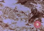 Standbild Vereinigten Staaten Marines Saipan Nördliche Marianen, 1944, aus Sekunde 1 historischem Filmmaterial Videoclip 65675059656
