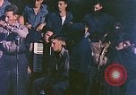 Image Le Capitaine de corvette Eddie Peabody et la troupe de divertir les marins Ulithi Îles Caroline, 1944, de la seconde 27 séquences d'archives historiques vidéo 65675059677