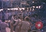Image marins jouant des instruments Océan Pacifique, 1944, de la seconde 13 séquences d'archives historiques vidéo 65675059679