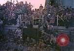 Image marins jouant des instruments Océan Pacifique, 1944, de la seconde 26 séquences d'archives historiques vidéo 65675059679