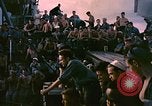 Image marins jouant des instruments Océan Pacifique, 1944, de la seconde 31 séquences d'archives historiques vidéo 65675059679