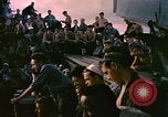 Image marins jouant des instruments Océan Pacifique, 1944, de la seconde 32 séquences d'archives historiques vidéo 65675059679