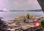 Image États-Unis 27e Division d'infanterie Makin Island Kiribati Islands, 1943, de la seconde 4 séquences d'archives historiques vidéo 65675059698