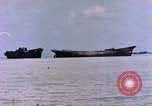 Image États-Unis 27e Division d'infanterie Makin Island Kiribati Islands, 1943, de la seconde 15 séquences d'archives historiques vidéo 65675059698