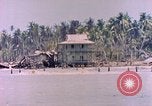 Image États-Unis 27e Division d'infanterie Makin Island Kiribati Islands, 1943, de la seconde 46 séquences d'archives historiques vidéo 65675059698