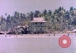 Image États-Unis 27e Division d'infanterie Makin Island Kiribati Islands, 1943, de la seconde 48 séquences d'archives historiques vidéo 65675059698