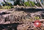 Image États-Unis 27e Division d'infanterie Makin Island Kiribati Islands, 1943, de la seconde 57 séquences d'archives historiques vidéo 65675059698