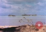 Image États-Unis 27e Division d'infanterie Makin Island Kiribati Islands, 1943, de la seconde 27 séquences d'archives historiques vidéo 65675059699
