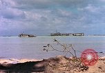 Image États-Unis 27e Division d'infanterie Makin Island Kiribati Islands, 1943, de la seconde 28 séquences d'archives historiques vidéo 65675059699