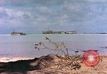 Image États-Unis 27e Division d'infanterie Makin Island Kiribati Islands, 1943, de la seconde 37 séquences d'archives historiques vidéo 65675059699
