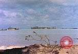 Image États-Unis 27e Division d'infanterie Makin Island Kiribati Islands, 1943, de la seconde 44 séquences d'archives historiques vidéo 65675059699