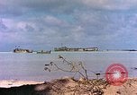 Image États-Unis 27e Division d'infanterie Makin Island Kiribati Islands, 1943, de la seconde 61 séquences d'archives historiques vidéo 65675059699