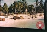 Image Landing Ship mécanisé Makin Island Kiribati Islands, 1943, de la seconde 10 séquences d'archives historiques vidéo 65675059700