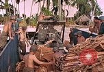 Image Landing Ship mécanisé Makin Island Kiribati Islands, 1943, de la seconde 17 séquences d'archives historiques vidéo 65675059700