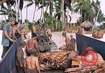 Image Landing Ship mécanisé Makin Island Kiribati Islands, 1943, de la seconde 62 séquences d'archives historiques vidéo 65675059700