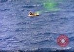 Immagine di Air sea rescue Oceano Pacifico, 1945, secondo 20 filmato di repertorio 65675059714
