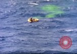 Immagine di Air sea rescue Oceano Pacifico, 1945, secondo 34 filmato di repertorio 65675059714