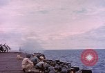 Immagine di F6F aeromobile Oceano Pacifico, 1945, secondo 4 filmato di repertorio 65675059717